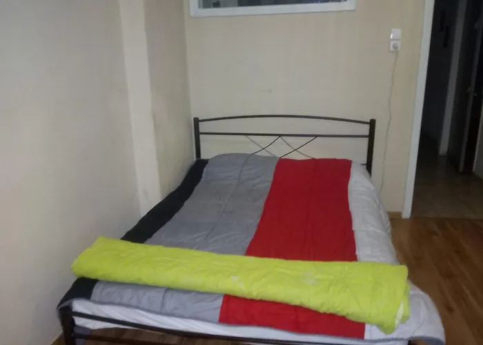 2 Bedroom Center In Thessaloniki